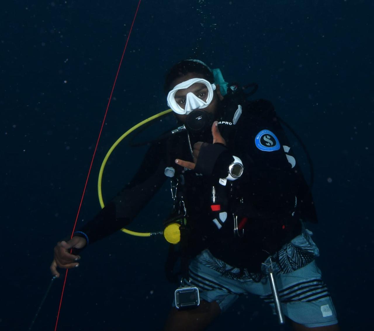 Diving in Rasdhoo